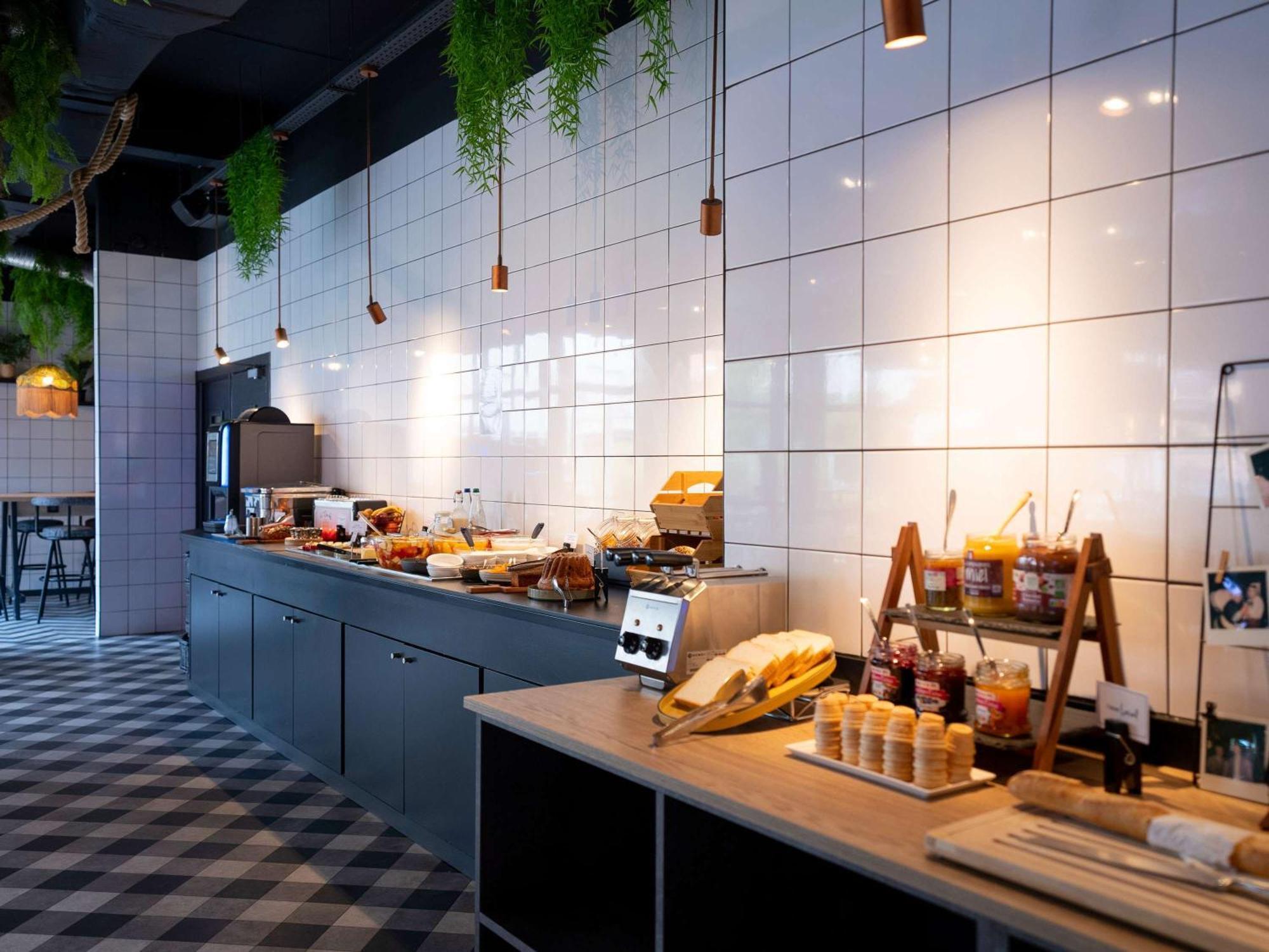 Отель Ibis Styles Strasbourg Nord Palais Des Congres Шильтигхейм Экстерьер фото